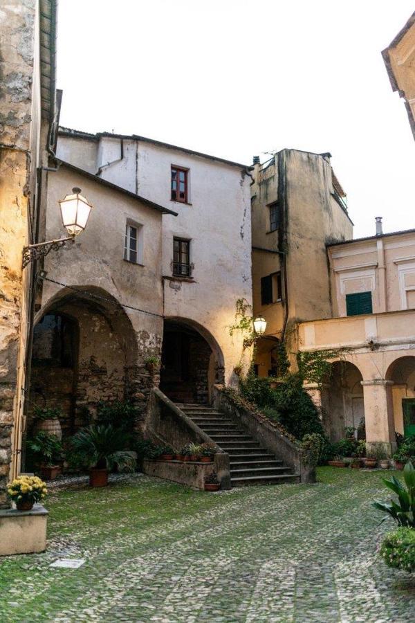 Bb Palazzo Doria Bed & Breakfast Dolcedo Dış mekan fotoğraf